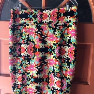 LuLaRoe Cassie skirt